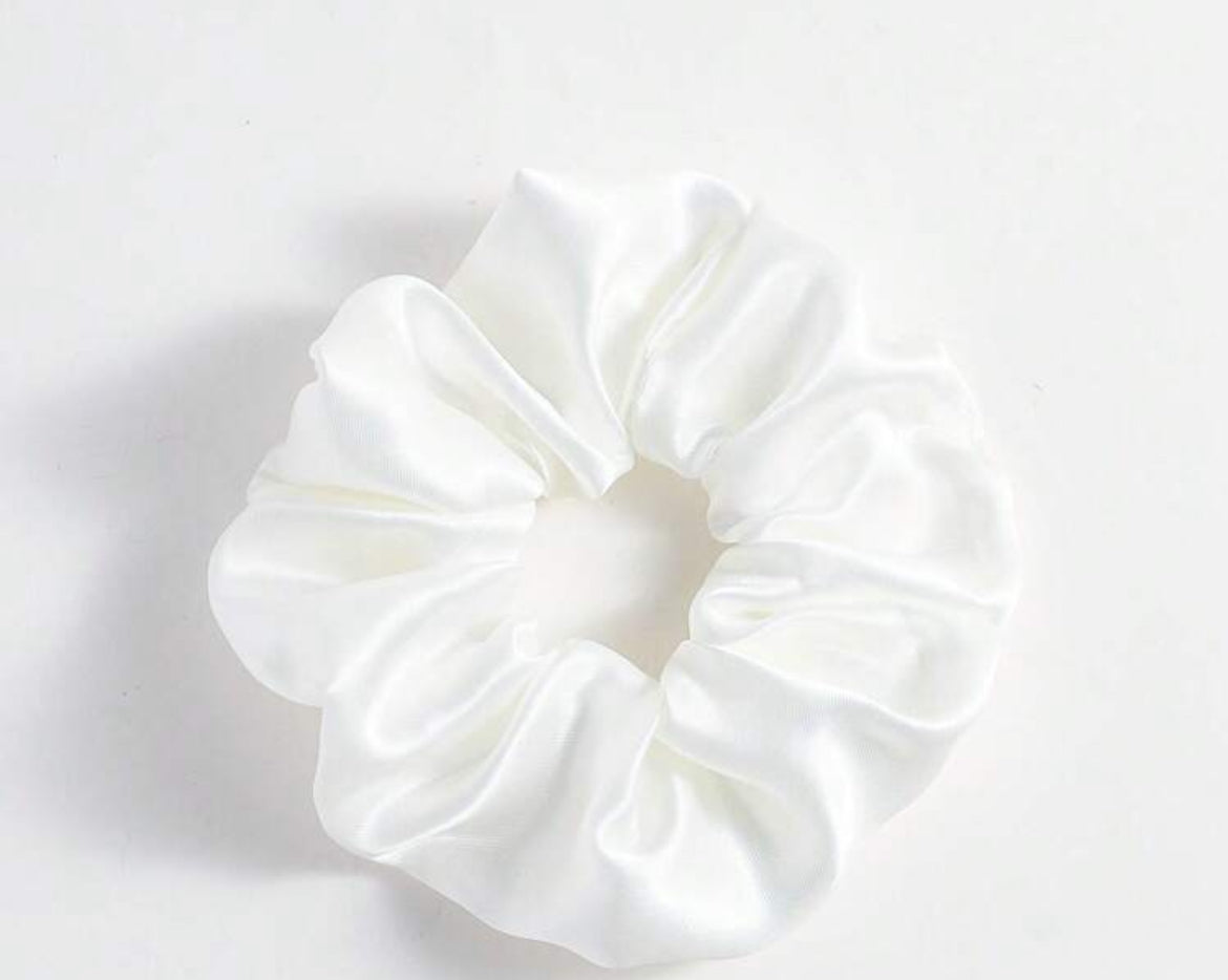 Bridesmaid scrunchie